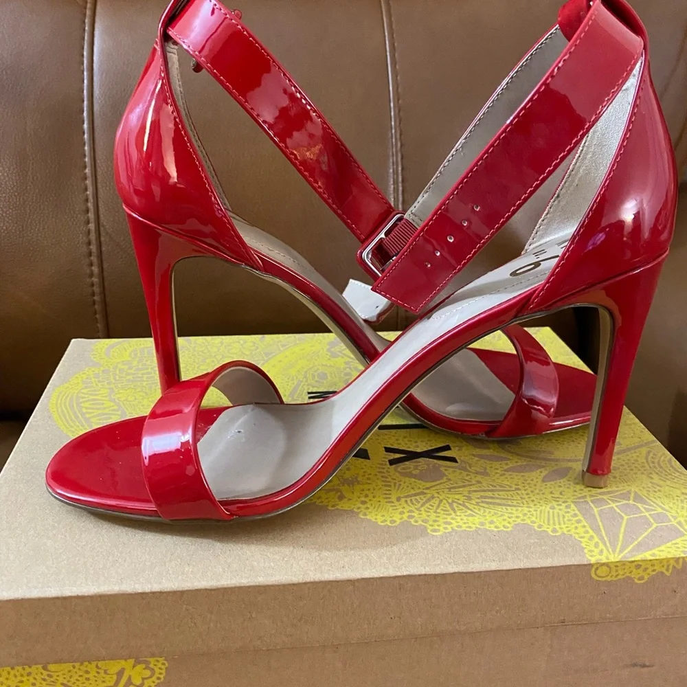 Mix No. 6 Red Patent Leather Heels Size 10